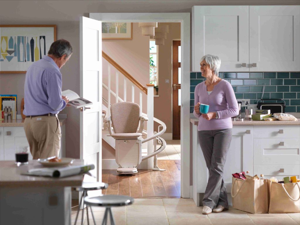 שמירה על עצמאות בגיל השלישי – הנגשת הבית כבסיס לאיכות חיים שמירה על עצמאות בגיל השלישי – הנגשת הבית כבסיס לאיכות חיים